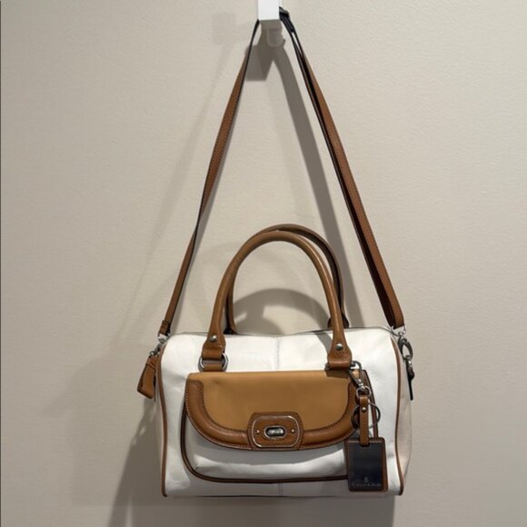 Etienne Aigner Vintage Leather Barrel Sarchel/Shoulder Bag (EUC) - Picture 2 of 15